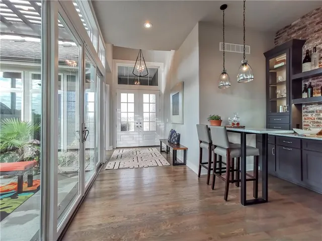 $2,058,900 | 15915 Glenfinnan Way, Belton, MO 64012