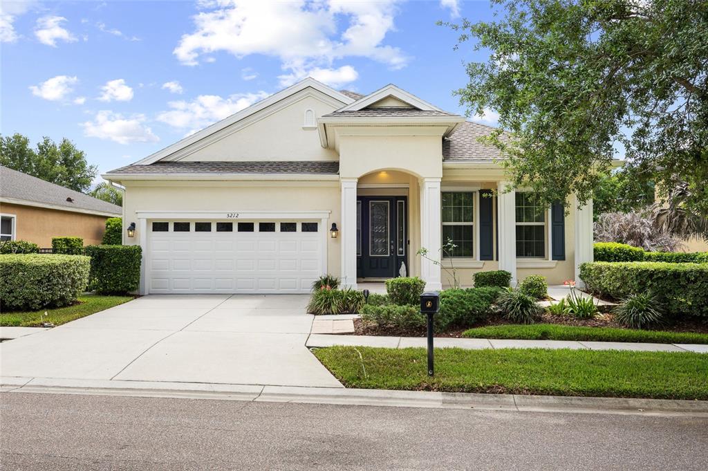 5212 Rosefinch Place Lithia, FL 33547 - Photo 2 of 75