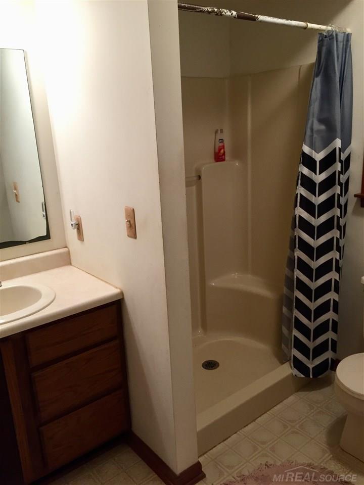 7200 Aitken Road Lexington, MI 48450 - Photo 20 of 27 50010961-19.JPG