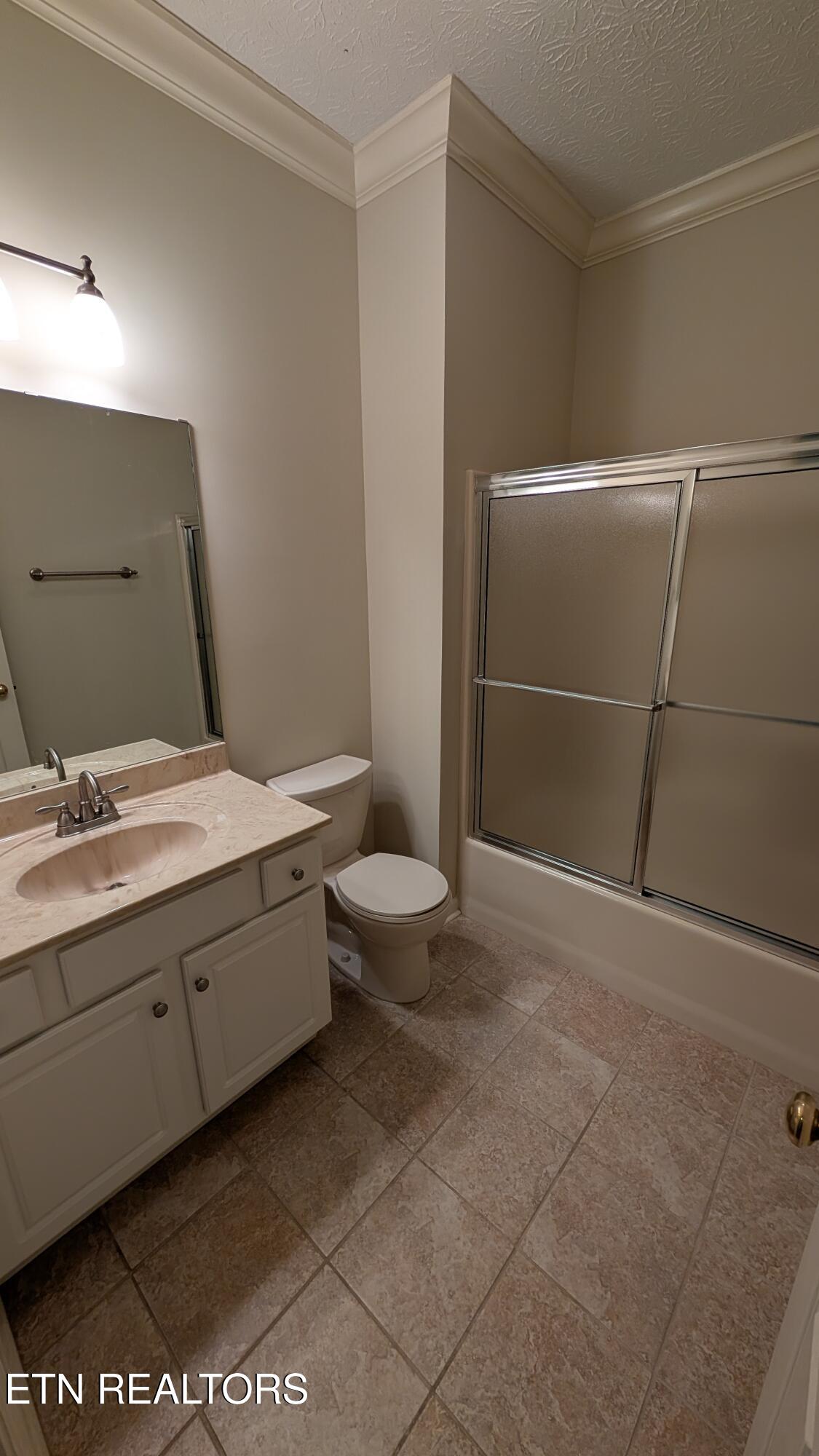 18 Rivers Court Oak Ridge, TN 37830 - Photo 15 of 27 PXL_20250719_182057919.MP