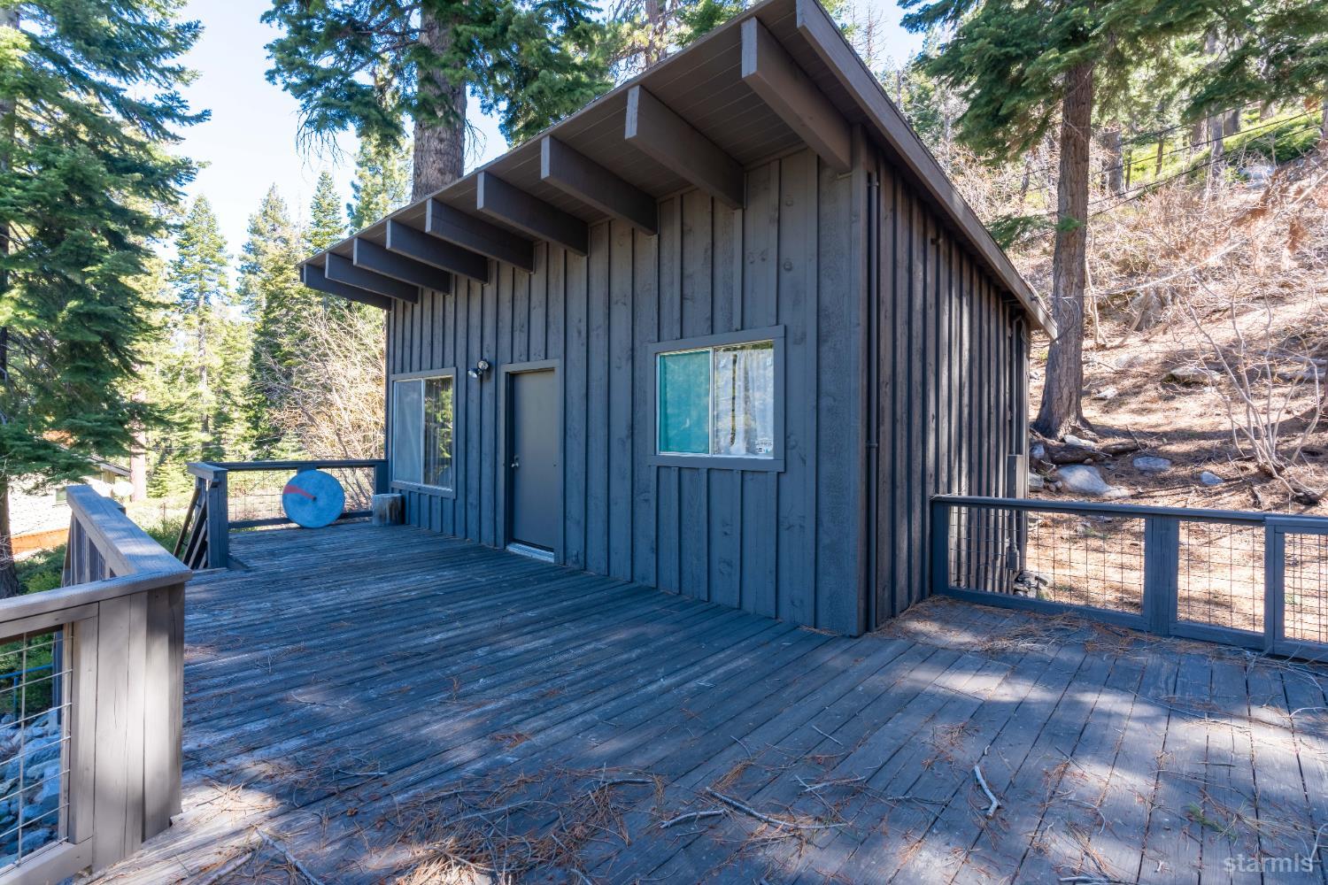 710 Fallen Leaf Road South Lake Tahoe, CA 96150 - Photo 31 of 37
