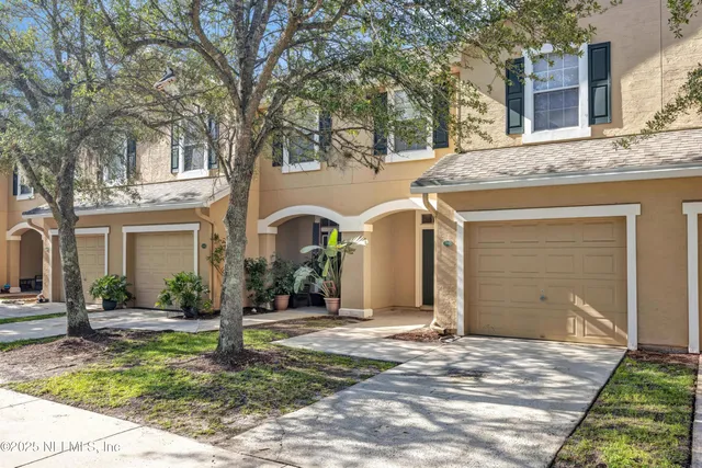 $195,000 | 5260 Collins Road, Unit 907, Jacksonville, FL 32244