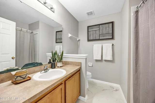 $195,000 | 5260 Collins Road, Unit 907, Jacksonville, FL 32244