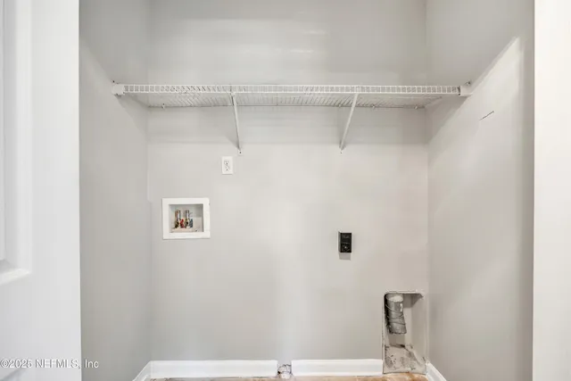 $195,000 | 5260 Collins Road, Unit 907, Jacksonville, FL 32244