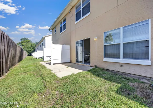 $195,000 | 5260 Collins Road, Unit 907, Jacksonville, FL 32244