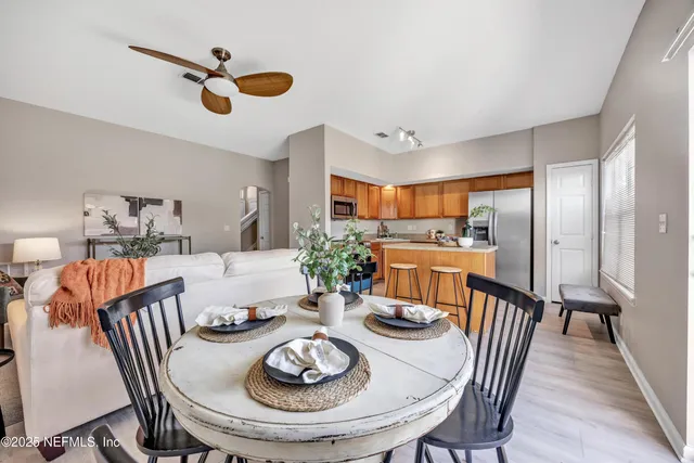 $195,000 | 5260 Collins Road, Unit 907, Jacksonville, FL 32244