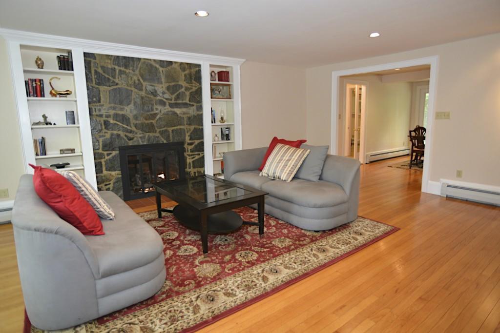 29 Oakhurst Road Cape Elizabeth, ME 04107 - Photo 9 of 35 Photo