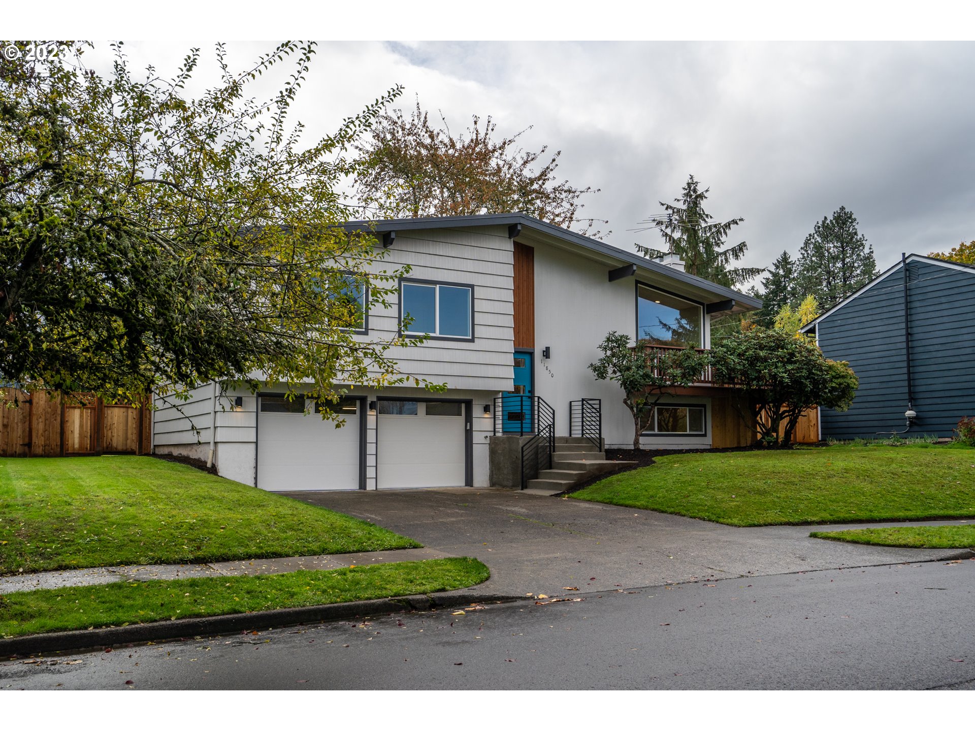 11850 Southwest Cheshire Road Beaverton, OR 97008 - Photo 2 of 30 Gallery Image 2