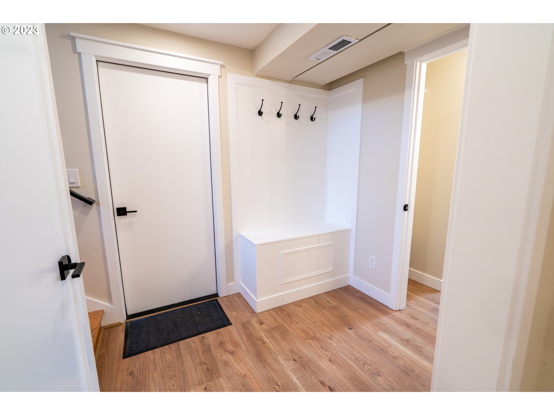 11850 Southwest Cheshire Road Beaverton, OR 97008 - Photo 22 of 30 Gallery Image 22