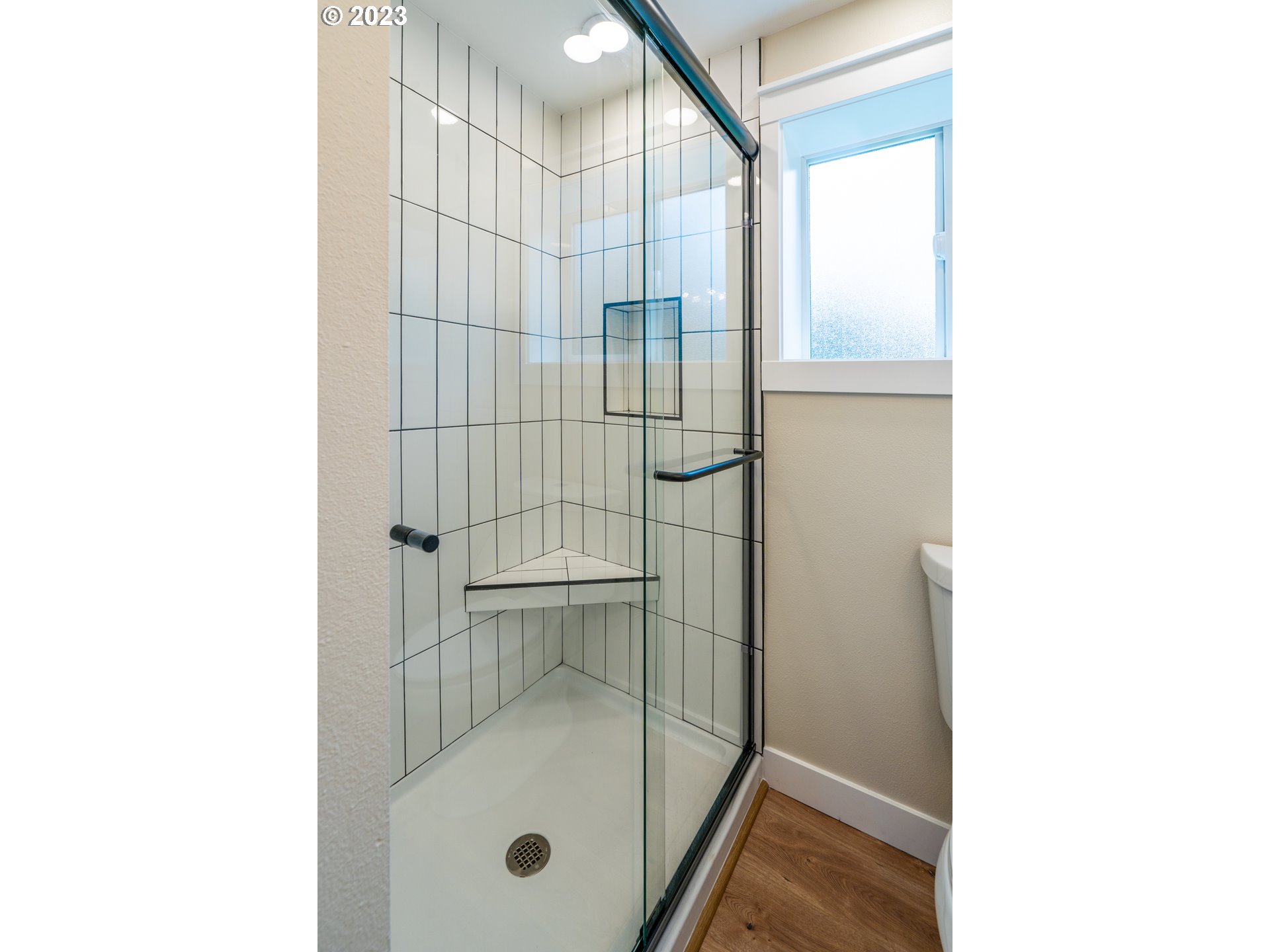 11850 Southwest Cheshire Road Beaverton, OR 97008 - Photo 24 of 30 Gallery Image 24