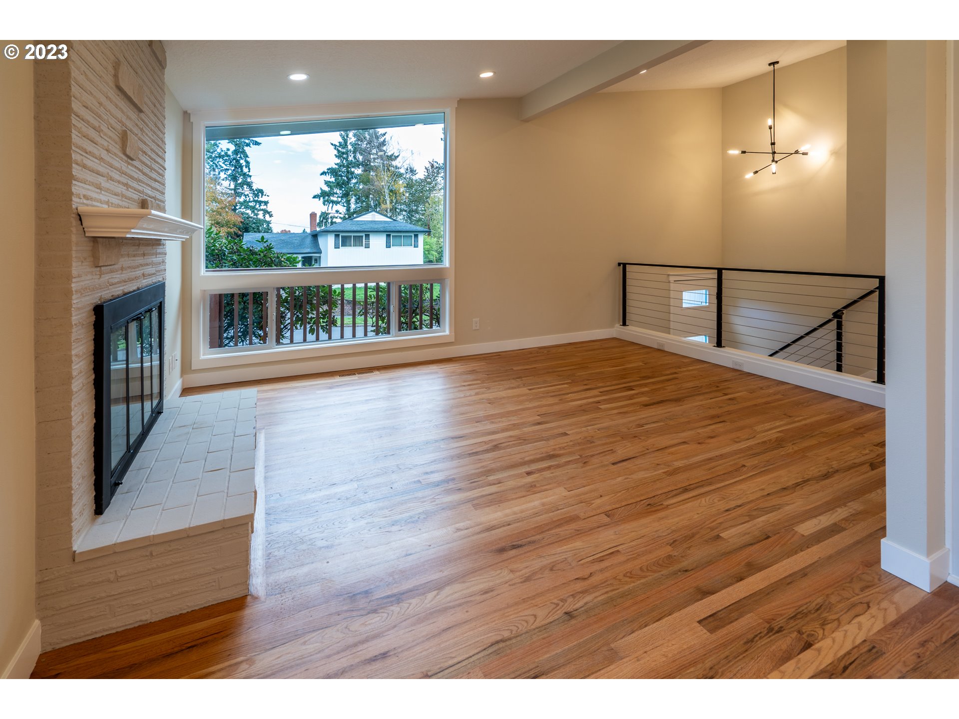 11850 Southwest Cheshire Road Beaverton, OR 97008 - Photo 5 of 30 Gallery Image 5