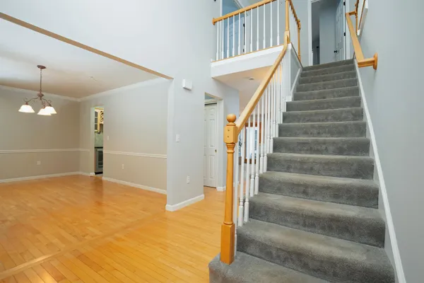 $995,000 | 10 Quarry Road, Hooksett, NH 03106