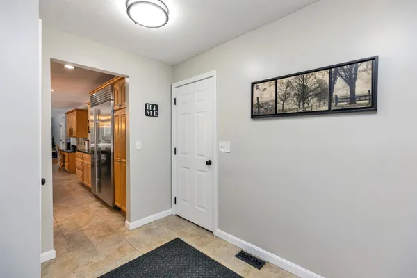 $995,000 | 10 Quarry Road, Hooksett, NH 03106