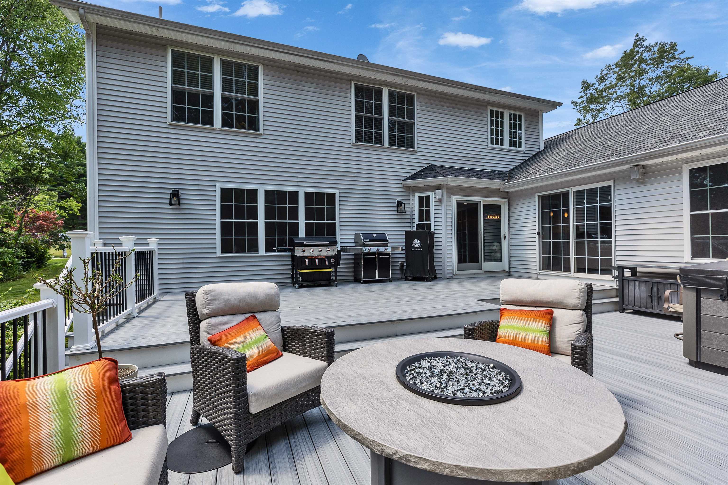 10 Quarry Road Hooksett, NH 03106 - Photo 4 of 59