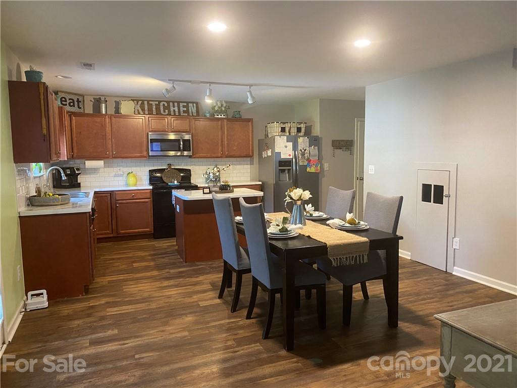 1220 Catawba Run Road Lowell, NC 28098 - Photo 11 of 47 Gallery Image 11