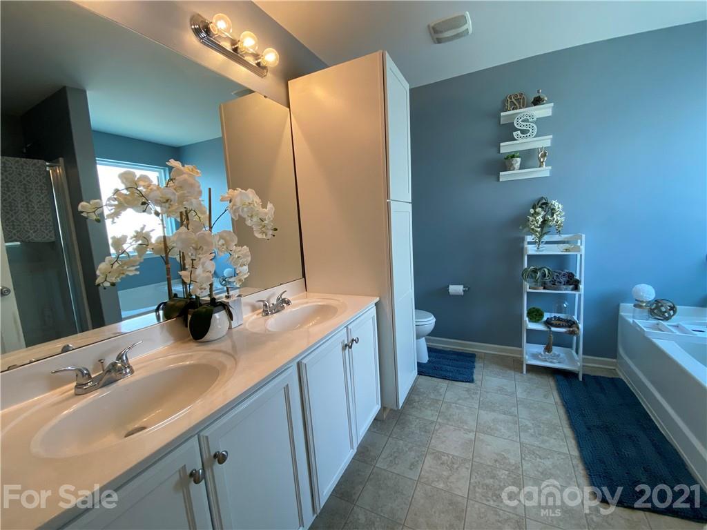 1220 Catawba Run Road Lowell, NC 28098 - Photo 28 of 47 Gallery Image 28