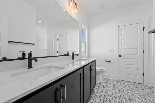 $639,990 | 7785 Chadding Drive, Oak Ridge, NC 27310