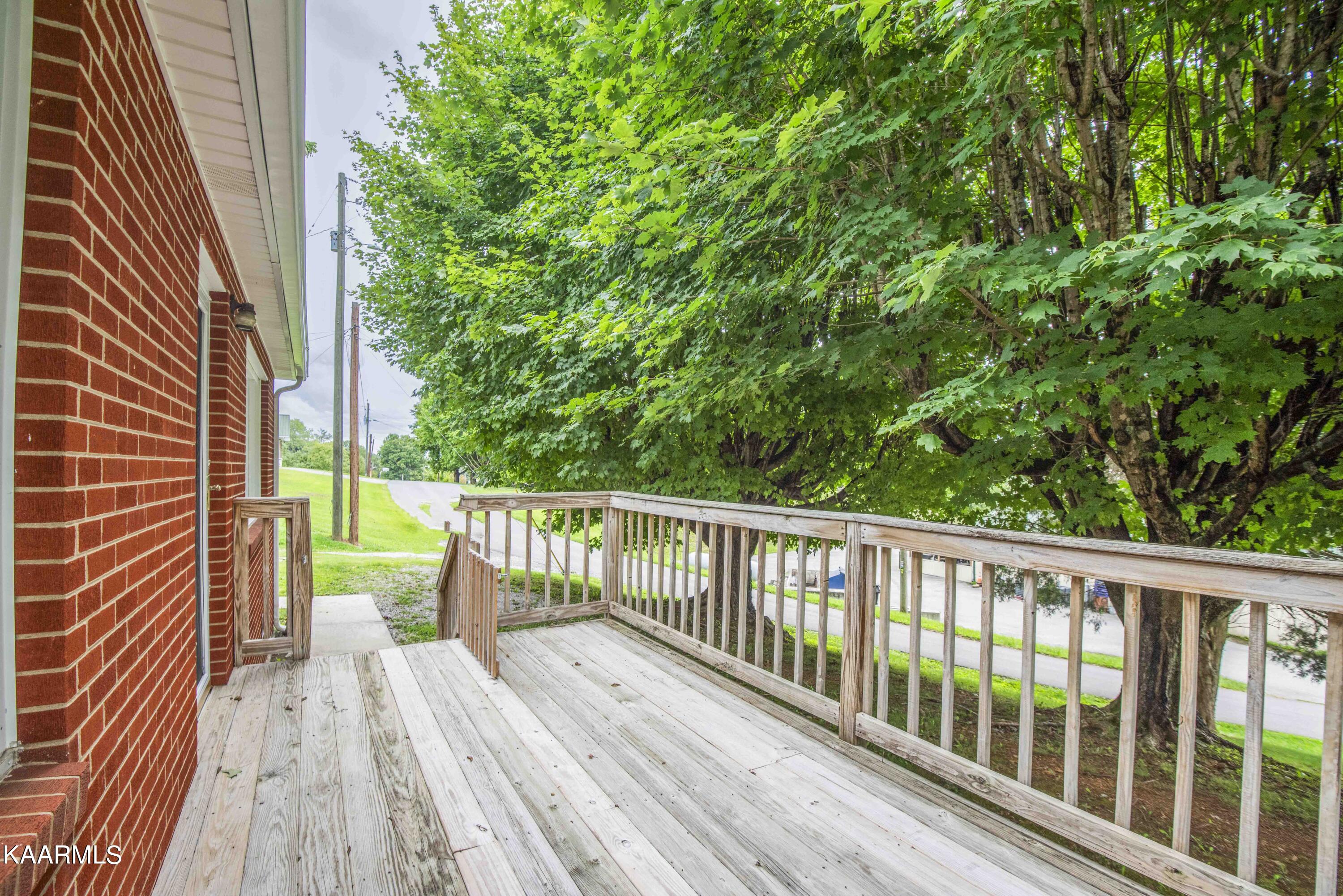 109 Spring Street Maynardville, TN 37807 - Photo 6 of 35 06B59ED5-0395-4313-A154-C04B85DBB0F7