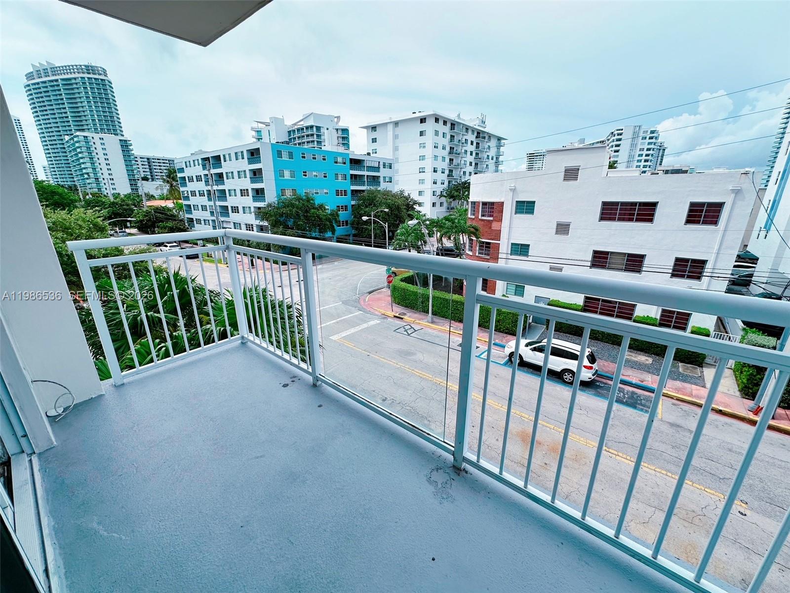 1345 Lincoln Road, Unit 402 Miami Beach, FL 33139 - Photo 6 of 17