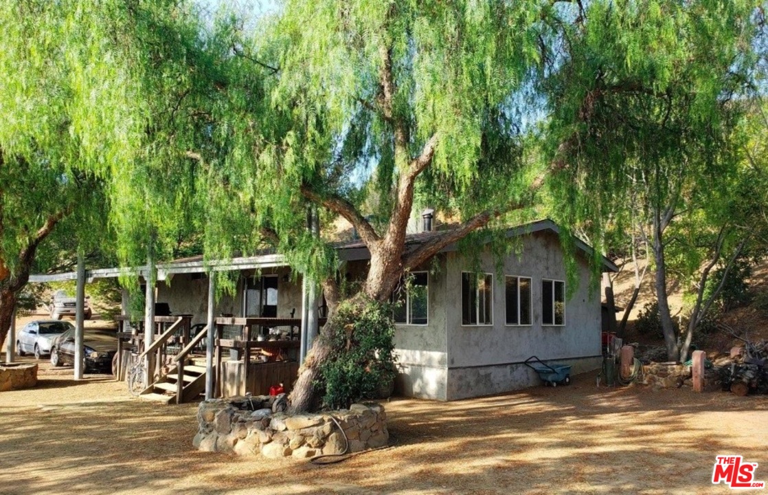 9560 Cotharin Road Malibu, CA 90265 - Photo 24 of 36 Gallery Image 24