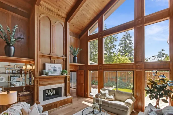 $719,900 | 7916 Laurelridge Court, Fair Oaks, CA 95628