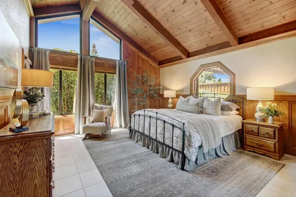 $719,900 | 7916 Laurelridge Court, Fair Oaks, CA 95628