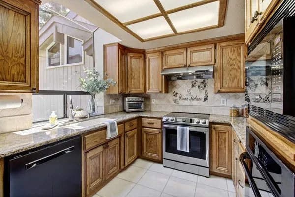 $719,900 | 7916 Laurelridge Court, Fair Oaks, CA 95628