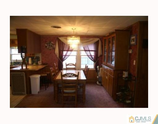 36 Longfellow Road North Brunswick, NJ 08902 - Photo 3 of 10