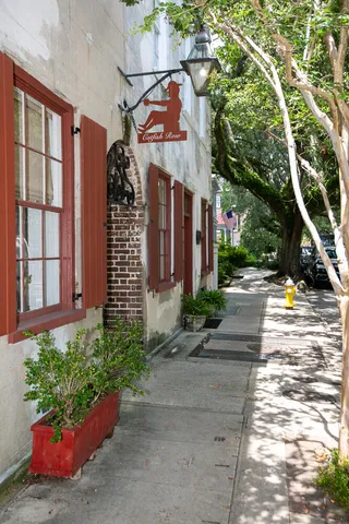 $3,300 | 91 Church Street, Unit 2, Charleston, SC 29401