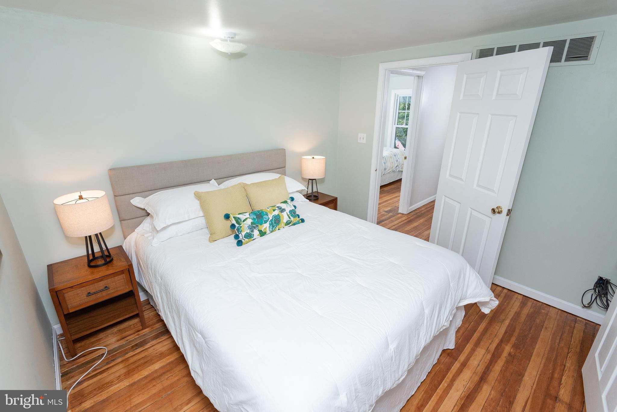 121 Willow Road Wallingford, PA 19086 - Photo 16 of 31 Gallery Image 16
