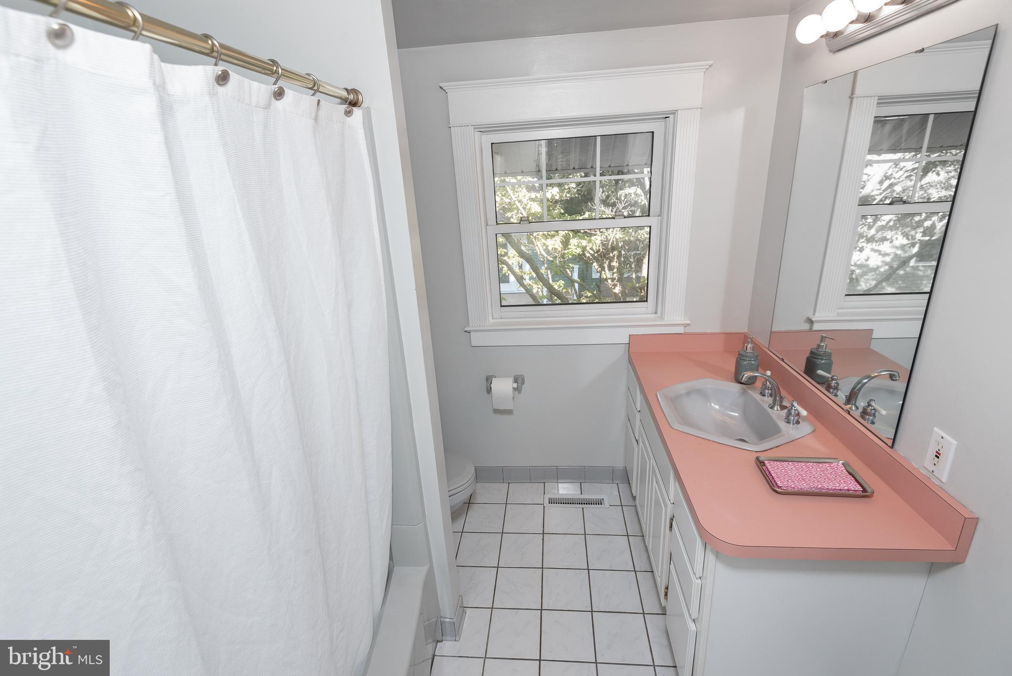 121 Willow Road Wallingford, PA 19086 - Photo 21 of 31 Gallery Image 21