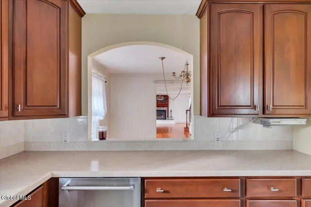 $649,900 | 424 Gower Road, Glenville, NY 12302