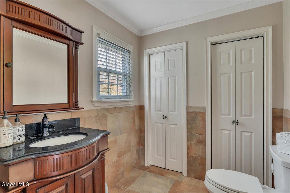 424 Gower Road Glenville, NY 12302 - Photo 18 of 79 10-P1606858