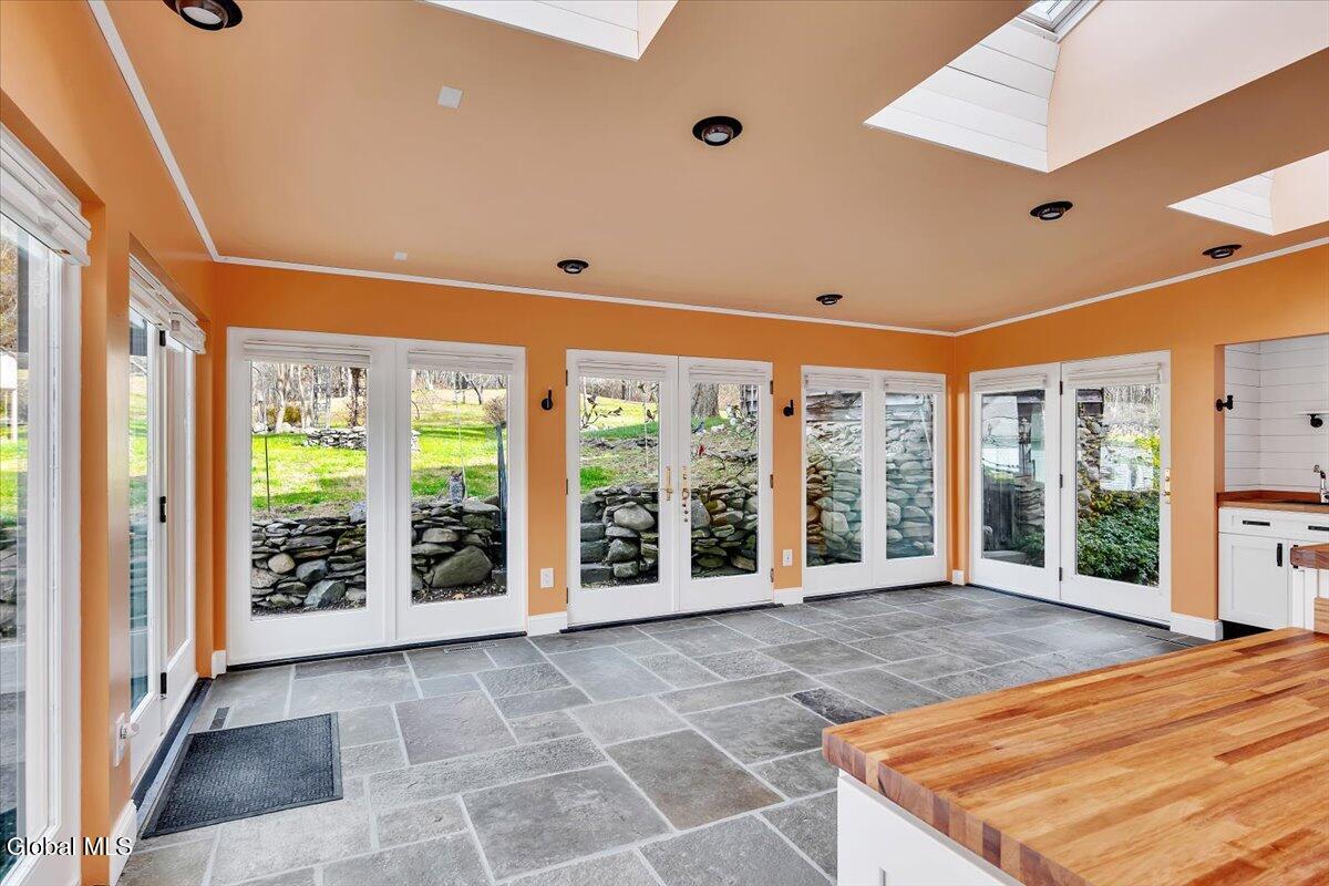 424 Gower Road Glenville, NY 12302 - Photo 26 of 79 23-P1606904