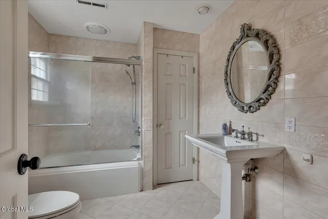 $649,900 | 424 Gower Road, Glenville, NY 12302