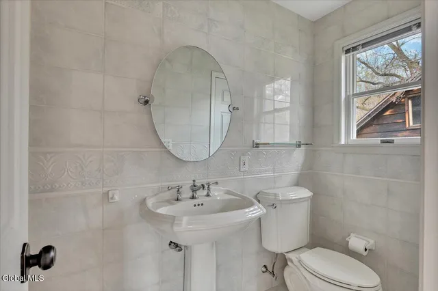 $649,900 | 424 Gower Road, Glenville, NY 12302