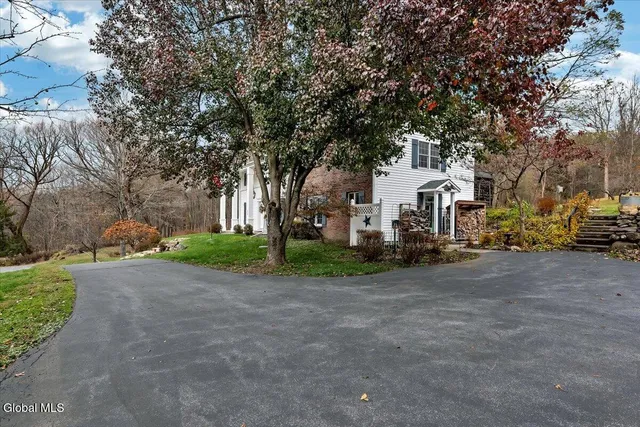 $649,900 | 424 Gower Road, Glenville, NY 12302