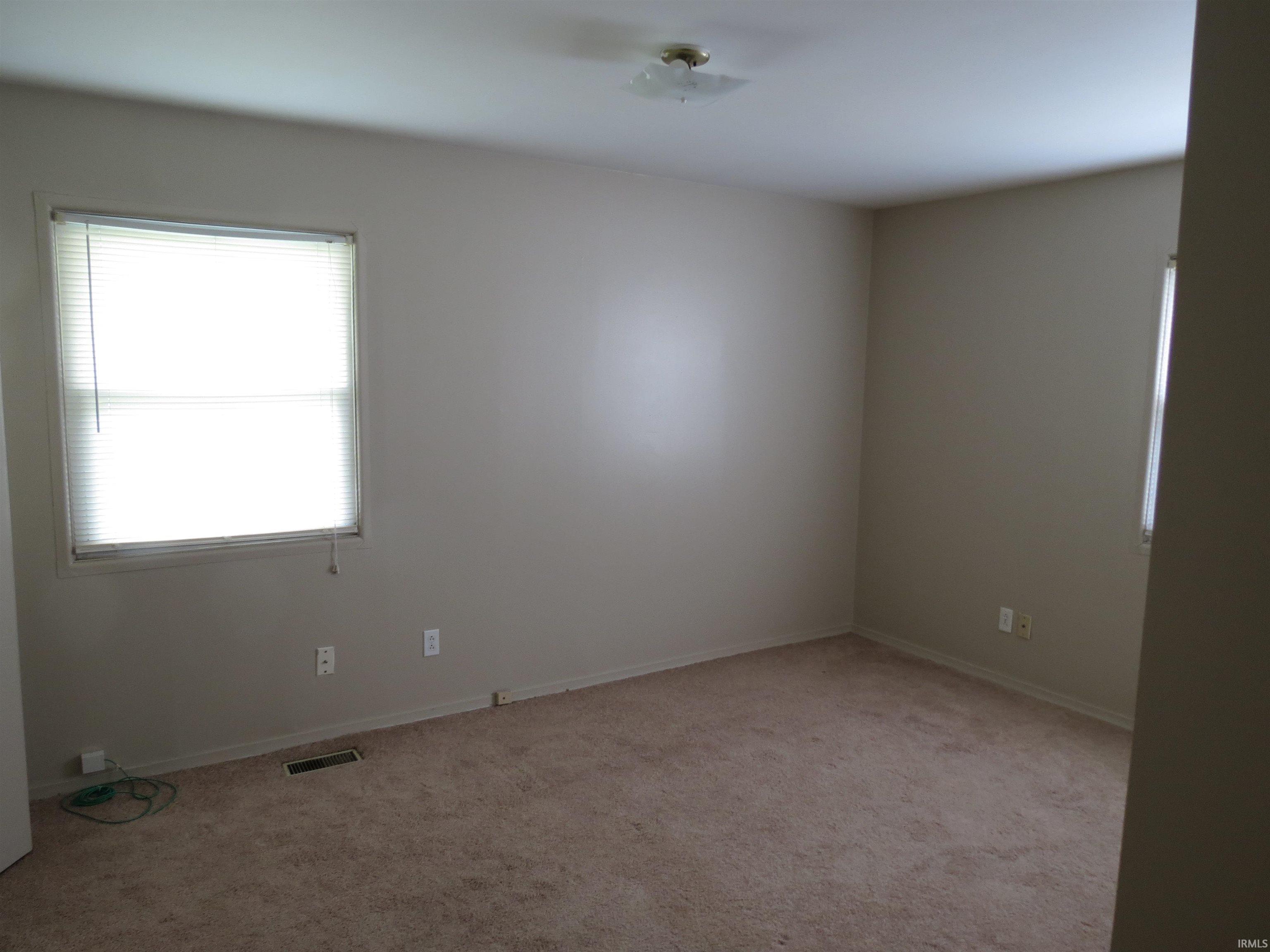 463 Oak Street Peru, IN 46970 - Photo 10 of 11