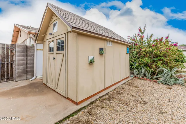 $318,000 | 7520 West Glenrosa Avenue, Phoenix, AZ 85033