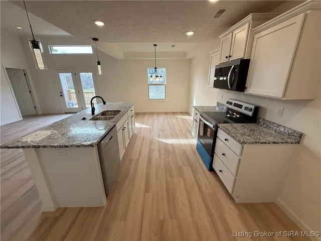 $274,900 | 8048 Hudson Lane, Georgetown, IN 47122