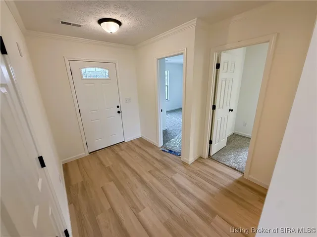 $274,900 | 8048 Hudson Lane, Georgetown, IN 47122