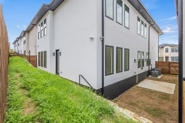 $824,900 | 4146 Khawlah Nafal Court, Irving, TX 75038