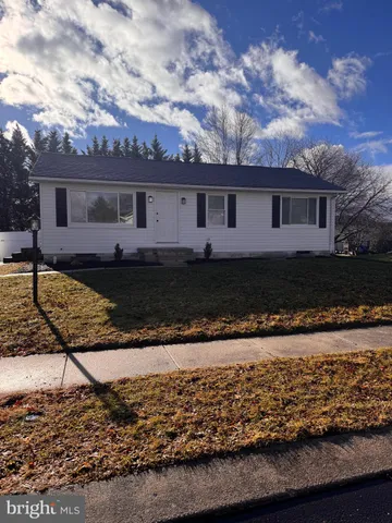 $289,900 | 39 Elk Drive, Hanover, PA 17331