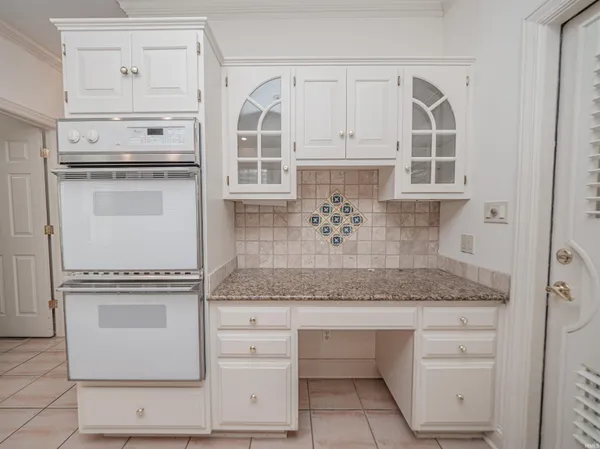 $549,000 | 10286 Sheffield Court, Newburgh, IN 47630