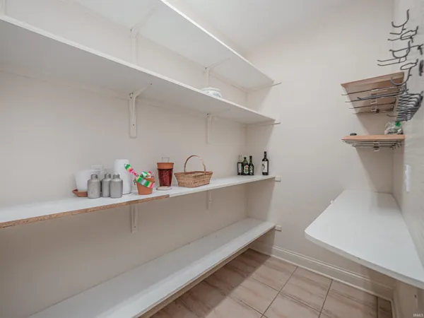 $549,000 | 10286 Sheffield Court, Newburgh, IN 47630