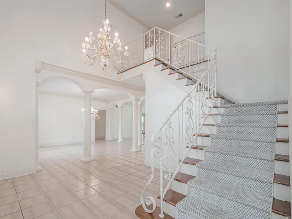 $549,000 | 10286 Sheffield Court, Newburgh, IN 47630