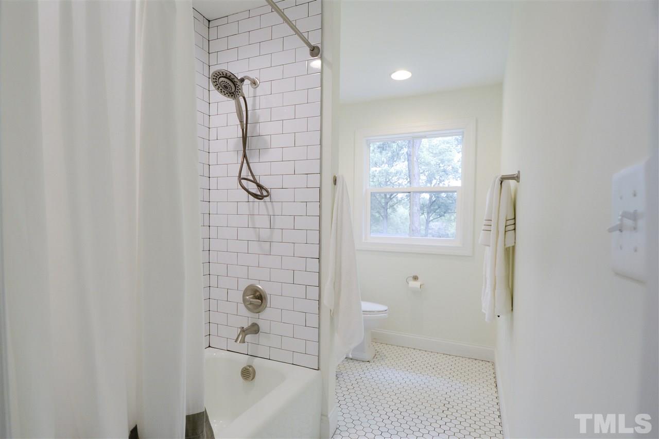 3312 Boulder Court Raleigh, NC 27607 - Photo 15 of 25