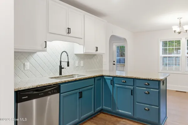 $400,000 | 565 West Philadelphia Avenue, Pinebluff, NC 28373