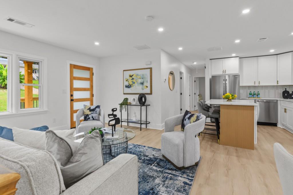 1776 Valencia Road Decatur, GA 30032 - Photo 14 of 44