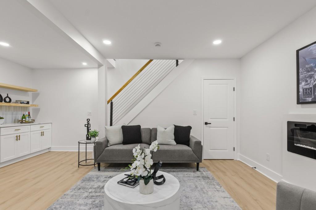 1776 Valencia Road Decatur, GA 30032 - Photo 27 of 44